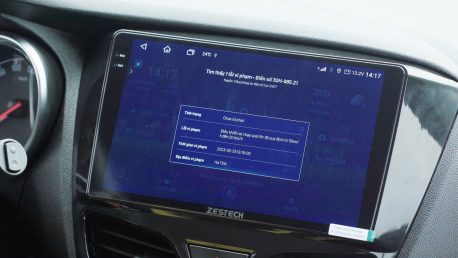 kiểm tra thông tin phạt nguội trên màn hình android xe