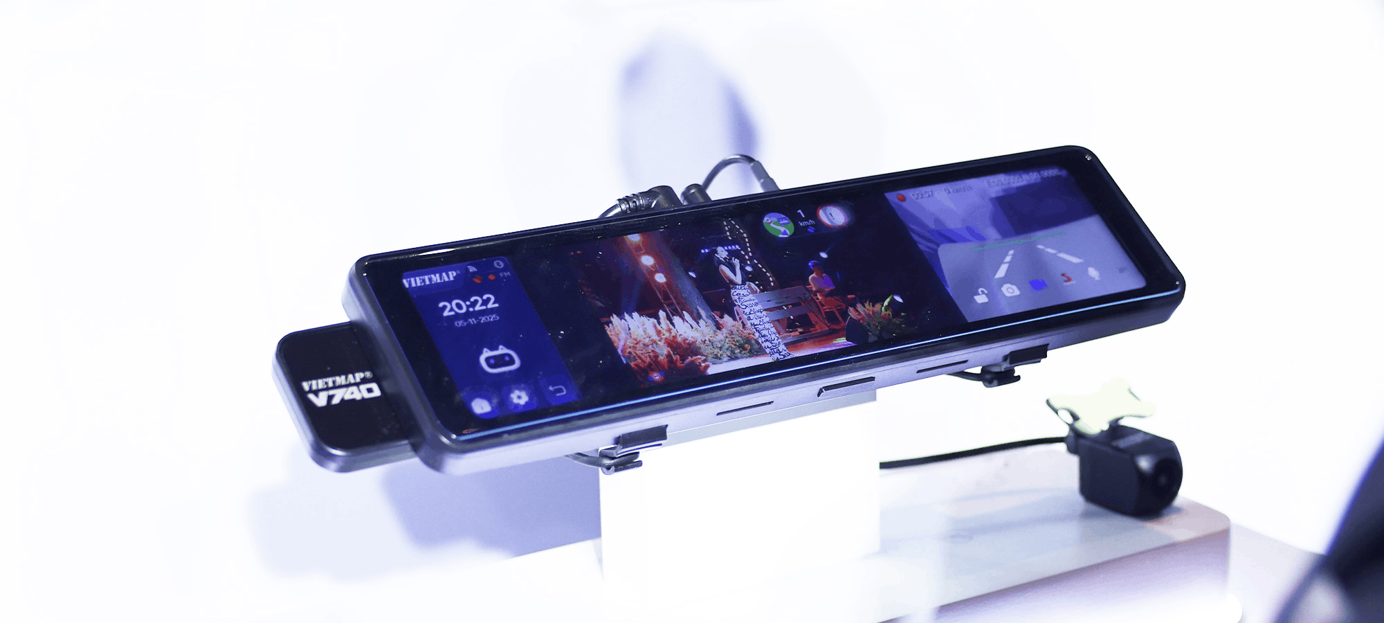 camera hành trình gương điện tử vietmap v740
